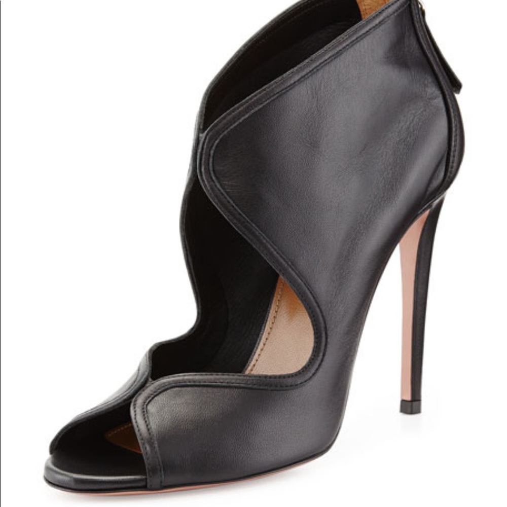 Aquazzura Bianca Leather Keyhole Bootie